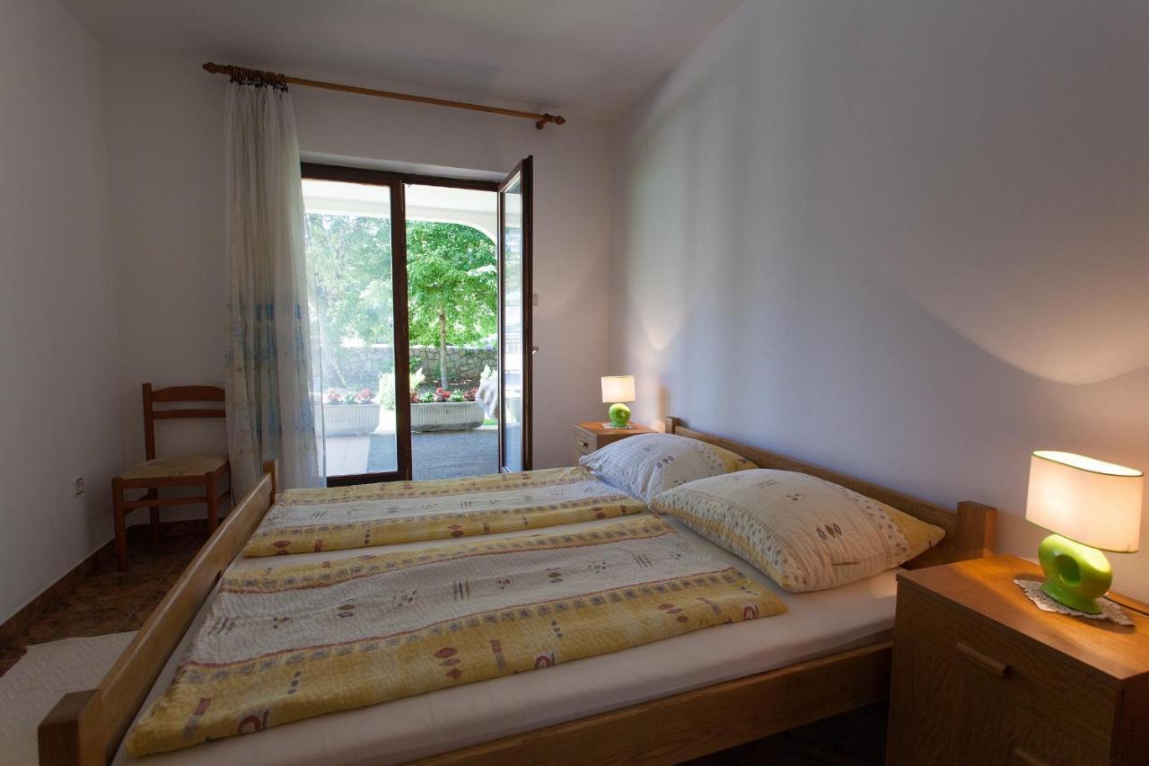 Apartments Draga Vantacici Exterior photo